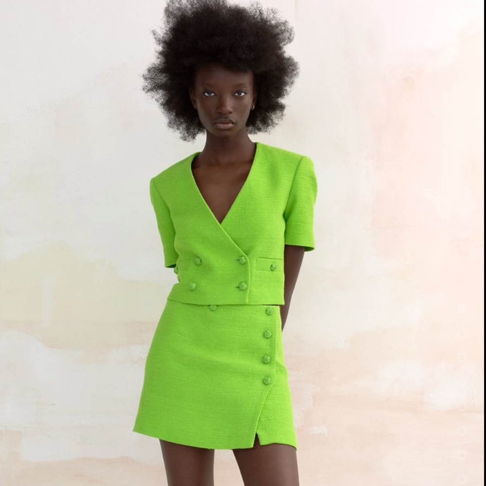 🛑SOLD🛑 Cropped Blazer Set - Top Size Small / Skirt Size - Medium -NWT
